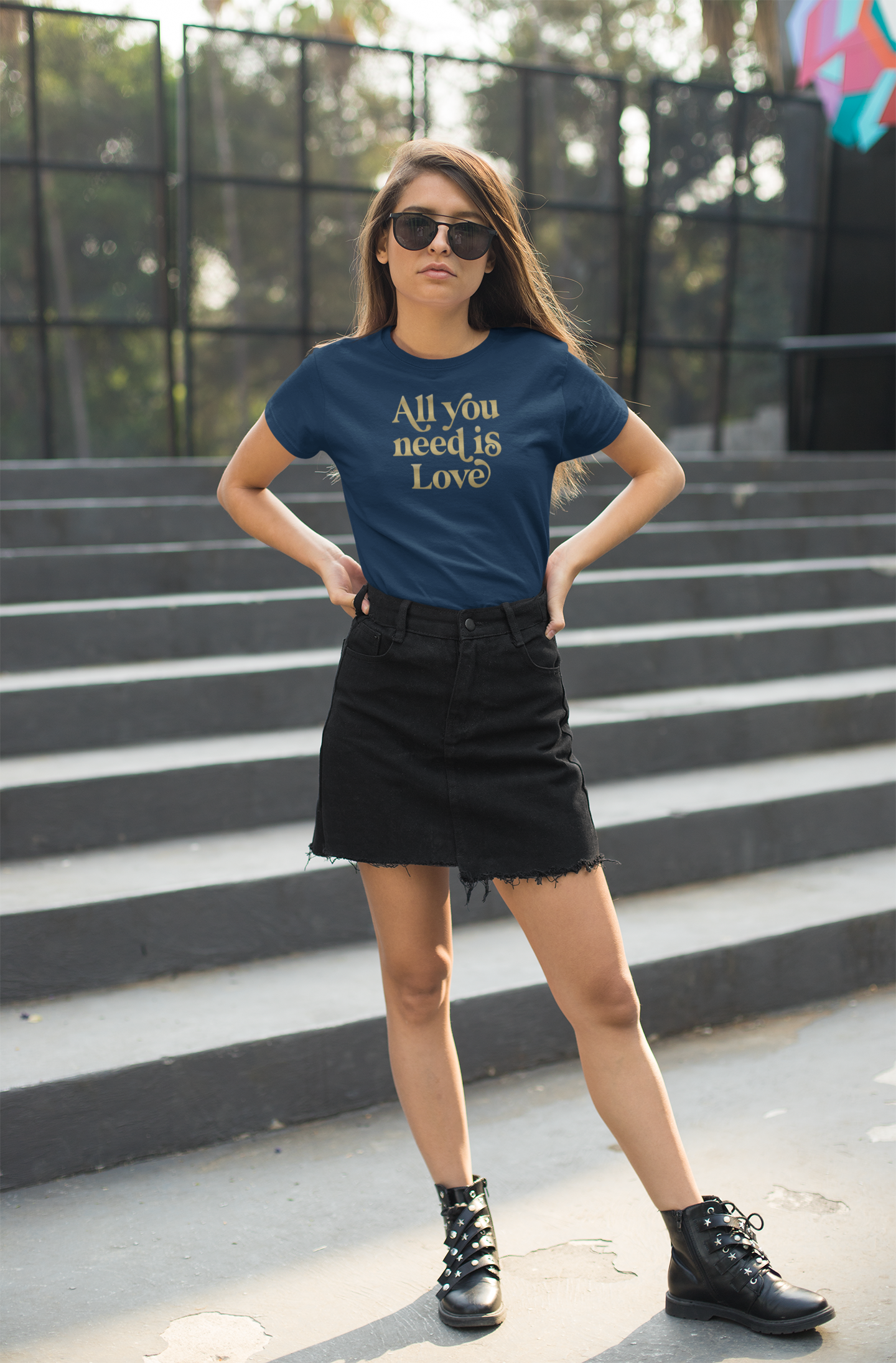 All you need is love - Womens T-Shirt